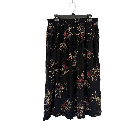 Sag Harbor Dresses & Skirts - Vintage Sag Harbor Floral Midi Skirt Elastic Waist Pockets Botanical Print L
